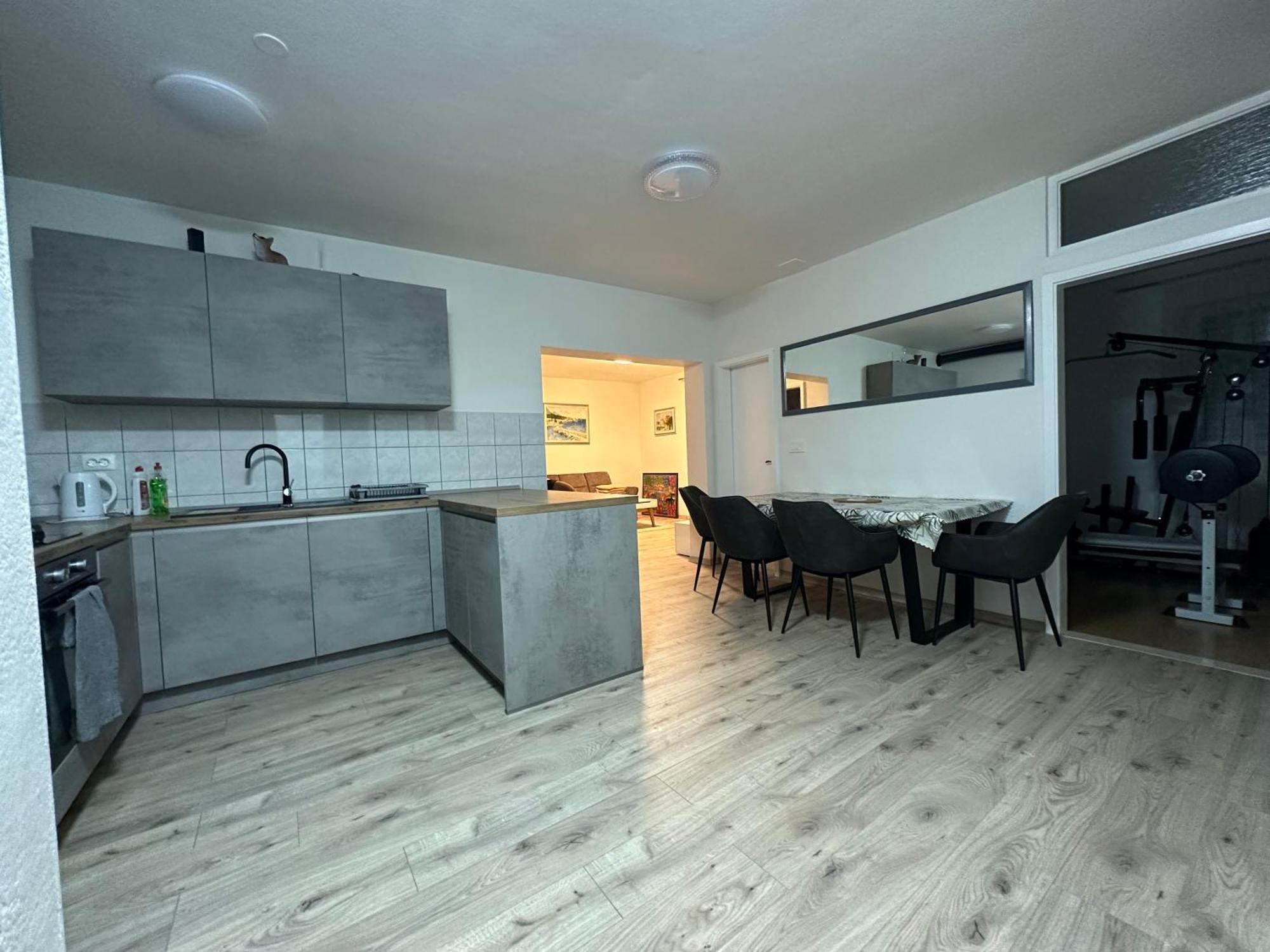 Apartment Three Roads Baška Voda Εξωτερικό φωτογραφία